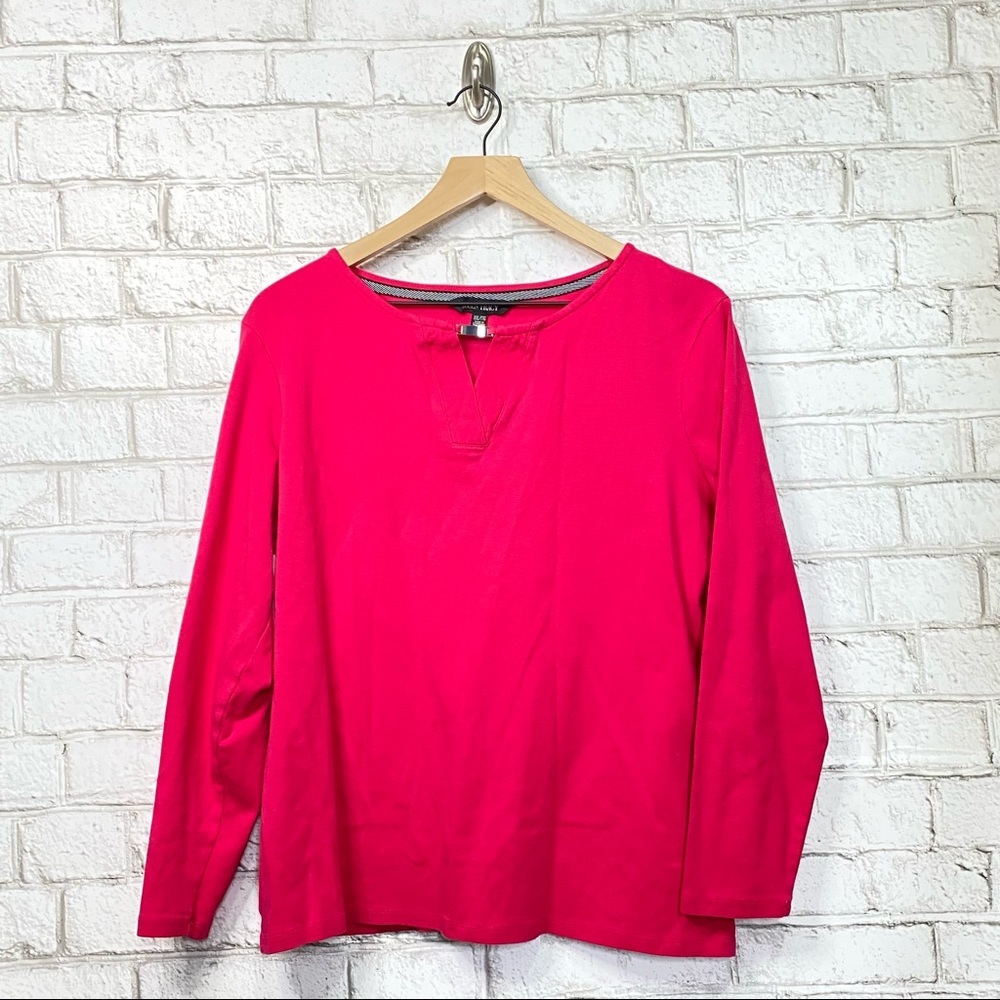 Ellen Tracy Top Pink xxl gold at V-neck